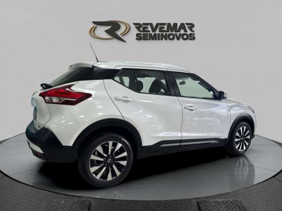NISSAN-KICKS-2020