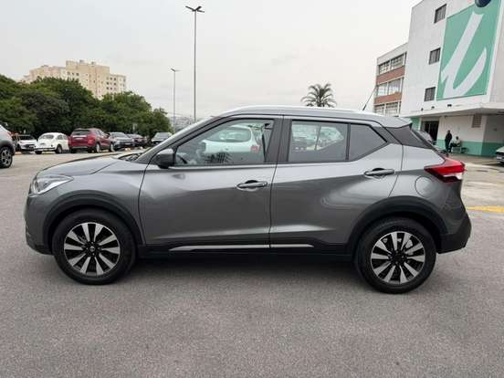 NISSAN-KICKS-2017