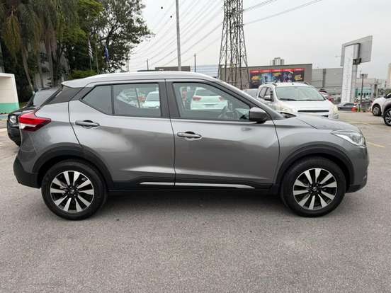 NISSAN-KICKS-1.6 16V FLEXSTART SV 4P XTRONIC NISSAN-KICKS-2017