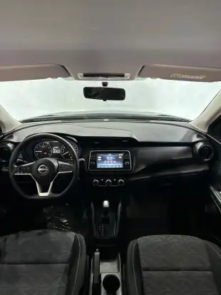 NISSAN-KICKS PLAY-2025