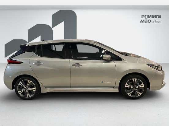 NISSAN-LEAF-B12P 40 ELÉTRICO NISSAN-LEAF-2022