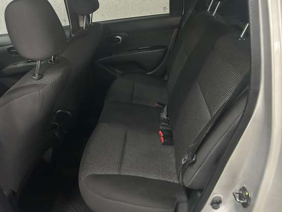 NISSAN-LIVINA-1.8 S 16V FLEX 4P AUTOMÁTICO NISSAN-LIVINA-2014