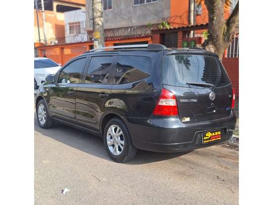 NISSAN-LIVINA-1.8 SL 16V FLEX 4P AUTOMÁTICO NISSAN-LIVINA-2012