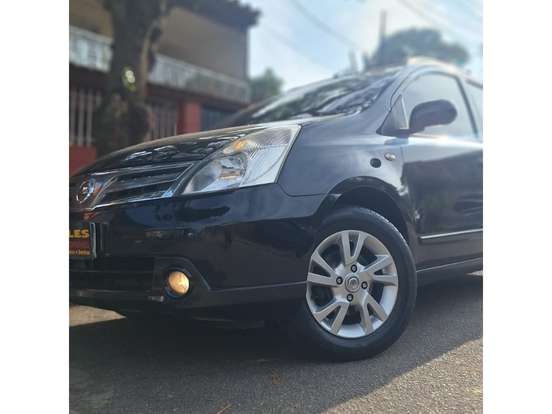 NISSAN-LIVINA-1.8 SL 16V FLEX 4P AUTOMÁTICO NISSAN-LIVINA-2012