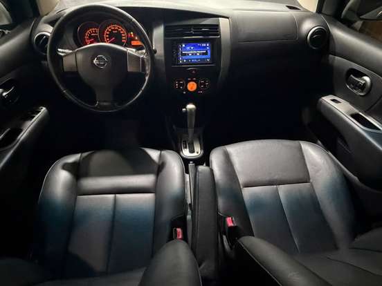 NISSAN-LIVINA-1.8 SL X-GEAR 16V FLEX 4P AUTOMÁTICO NISSAN-LIVINA-2011