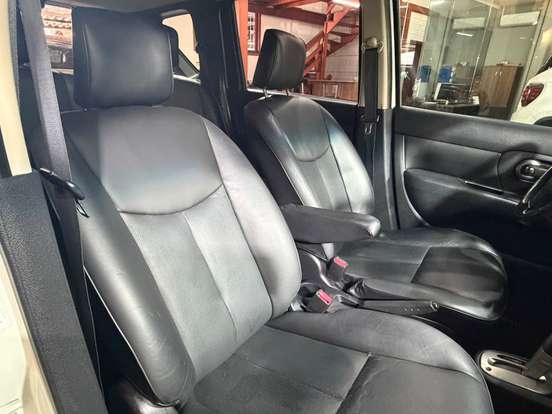 NISSAN-LIVINA-1.8 SL X-GEAR 16V FLEX 4P AUTOMÁTICO NISSAN-LIVINA-2011