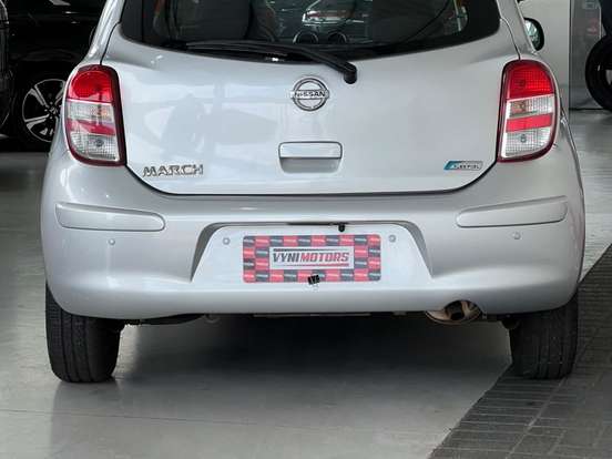 NISSAN-MARCH-1.6 S 16V FLEX 4P MANUAL NISSAN-MARCH-2013