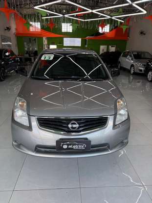 NISSAN-SENTRA-2012