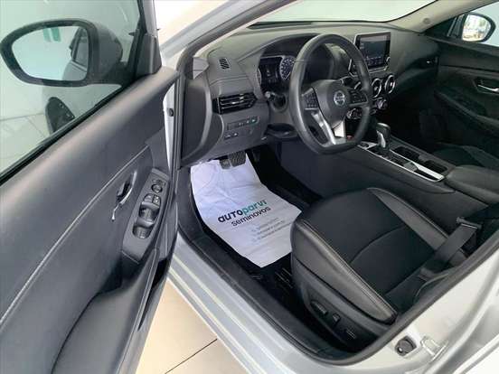 NISSAN-SENTRA-2023