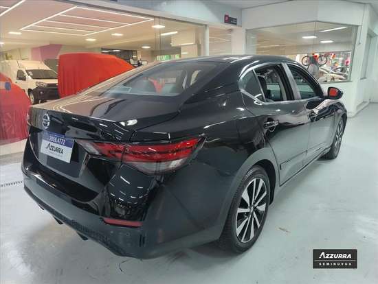 NISSAN-SENTRA-2023
