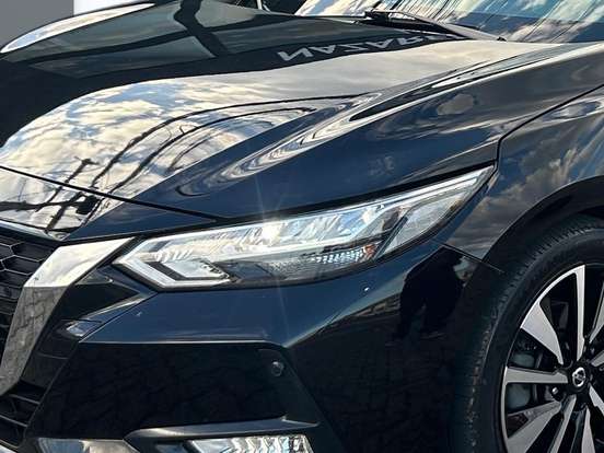 NISSAN-SENTRA-2023