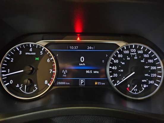 NISSAN-SENTRA-2024