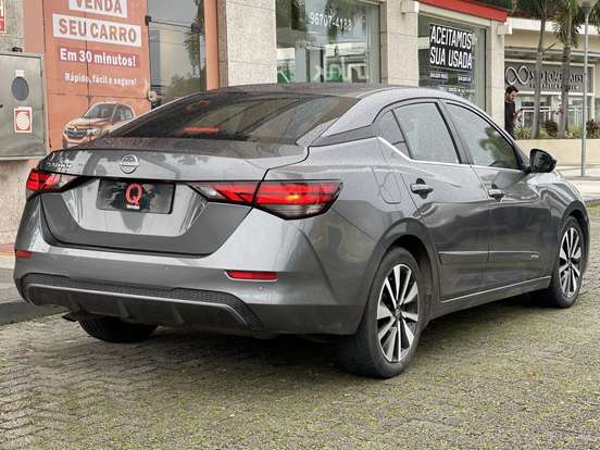 NISSAN-SENTRA-2024