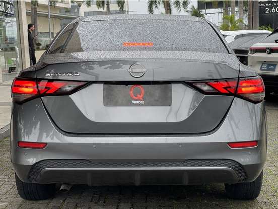 NISSAN-SENTRA-2024