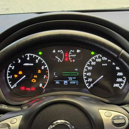 NISSAN-SENTRA-2019