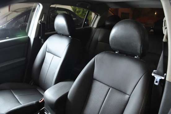 NISSAN-SENTRA-2011