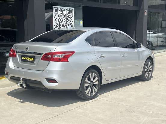 NISSAN-SENTRA-2016