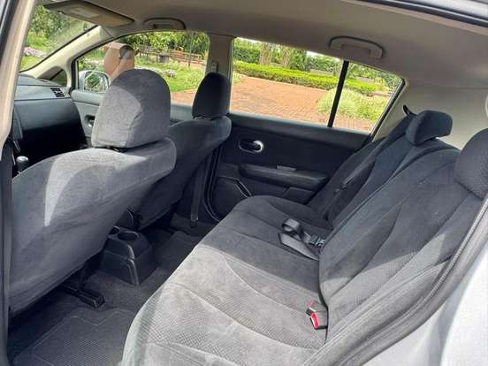 NISSAN-TIIDA-1.8 S 16V FLEX 4P MANUAL NISSAN-TIIDA-2011