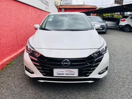 NISSAN-VERSA-2023