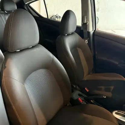 NISSAN-VERSA-2017