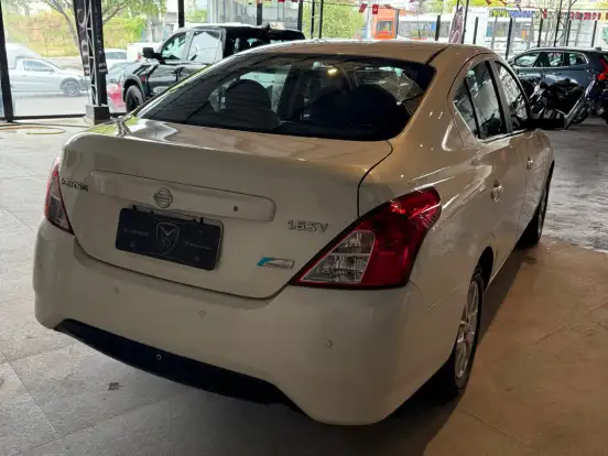 NISSAN-VERSA-1.6 16V FLEXSTART SV 4P XTRONIC NISSAN-VERSA-2017
