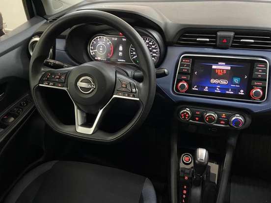 NISSAN-VERSA-2024