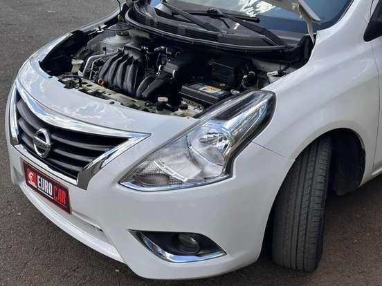NISSAN-VERSA-1.6 16V FLEX SL 4P XTRONIC NISSAN-VERSA-2017