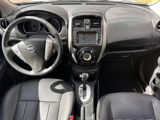 NISSAN-VERSA-1.6 16V FLEX SL 4P XTRONIC NISSAN-VERSA-2017
