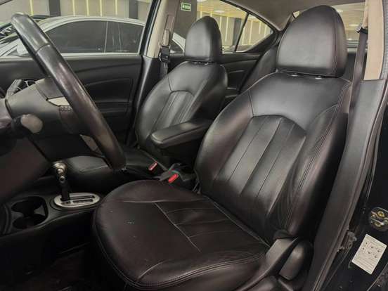 NISSAN-VERSA-2018