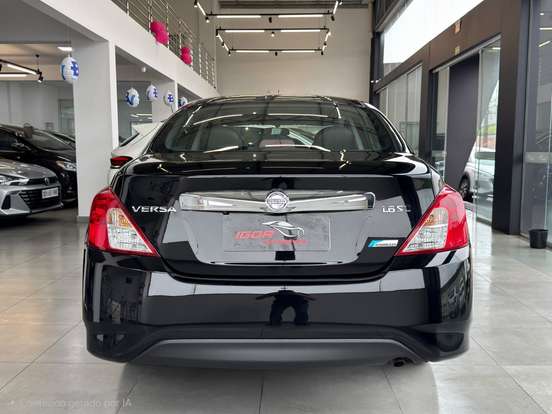 NISSAN-VERSA-1.6 16V FLEXSTART SL 4P XTRONIC NISSAN-VERSA-2017