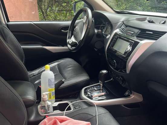 NISSAN-FRONTIER-2.3 16V TURBO DIESEL LE CD 4X4 AUTOMÁTICO NISSAN-FRONTIER-2017