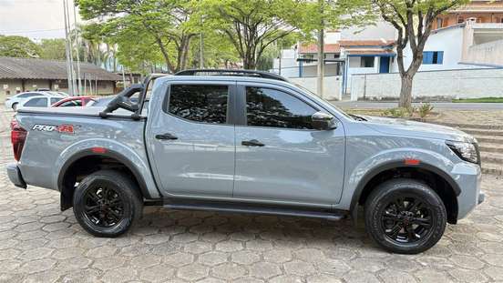NISSAN-FRONTIER-2023