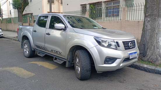 NISSAN-FRONTIER-2020