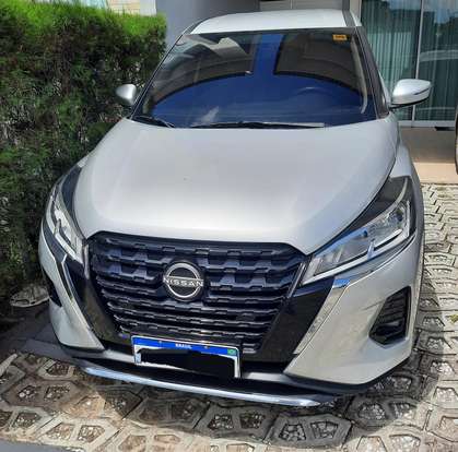 NISSAN-KICKS-2023