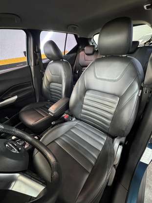 NISSAN-KICKS-2020