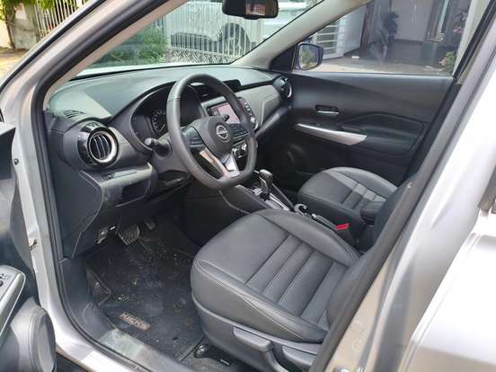 NISSAN-KICKS PLAY-2025