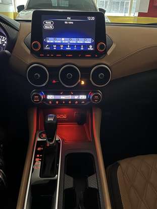 NISSAN-SENTRA-2023