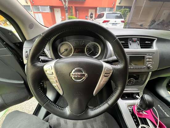 NISSAN-SENTRA-2.0 SV 16V FLEX 4P AUTOMÁTICO NISSAN-SENTRA-2014