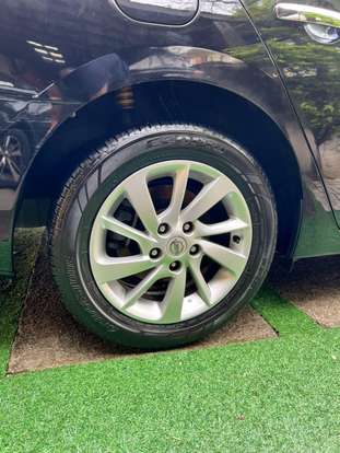 NISSAN-SENTRA-2014