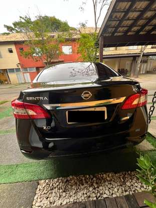 NISSAN-SENTRA-2014