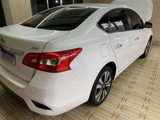NISSAN-SENTRA-2.0 SV 16V FLEXSTART 4P AUTOMÁTICO NISSAN-SENTRA-2016