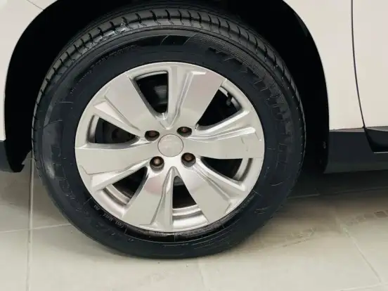 PEUGEOT-2008-1.6 16V FLEX ALLURE 4P AUTOMÁTICO PEUGEOT-2008-2015