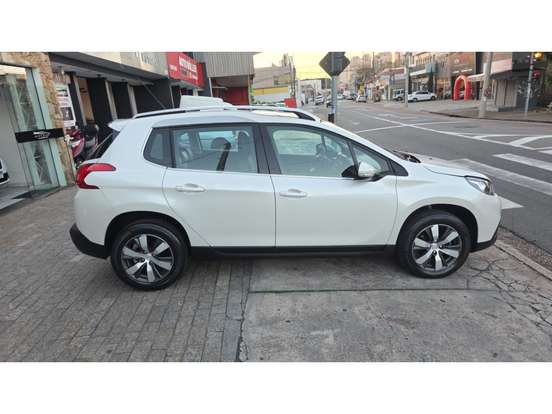 PEUGEOT-2008-1.6 16V FLEX GRIFFE 4P AUTOMÁTICO PEUGEOT-2008-2015
