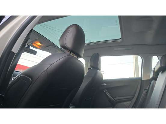 PEUGEOT-2008-2015
