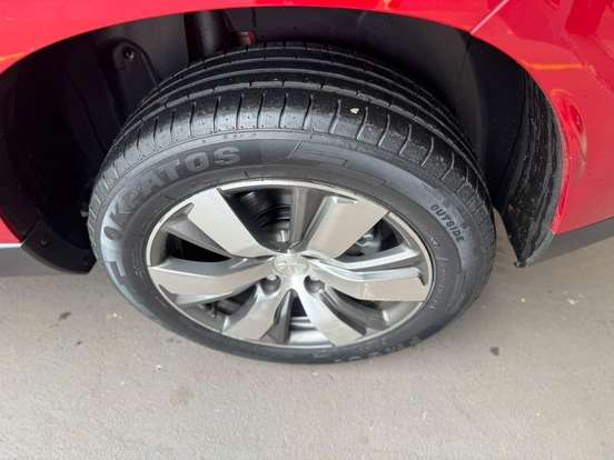 PEUGEOT-2008-1.6 16V FLEX GRIFFE 4P AUTOMÁTICO PEUGEOT-2008-2015