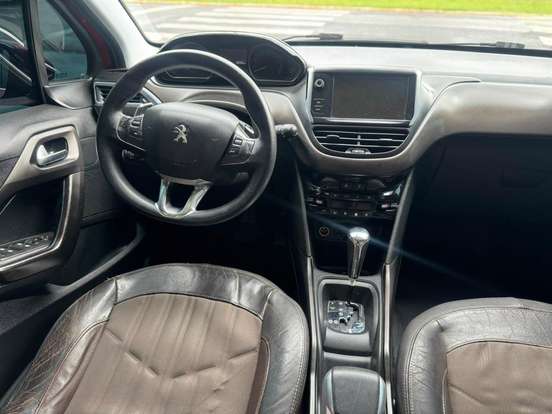 PEUGEOT-2008-2015