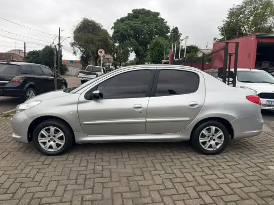 PEUGEOT-207-2013