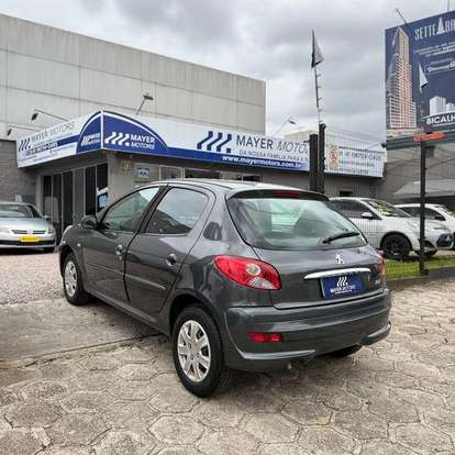 PEUGEOT-207-2011