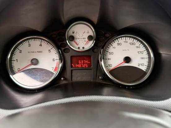 PEUGEOT-207-1.4 XR 8V FLEX 2P MANUAL PEUGEOT-207-2011