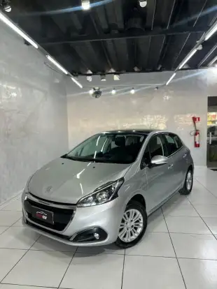 PEUGEOT-208-2017